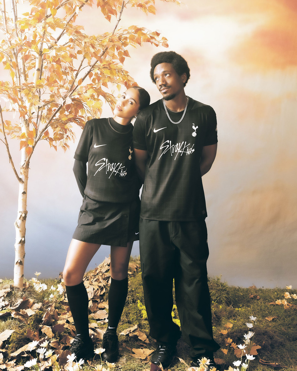 Tottenham Hotspur X Stray Kids Limited Edition Men Away Season 25
